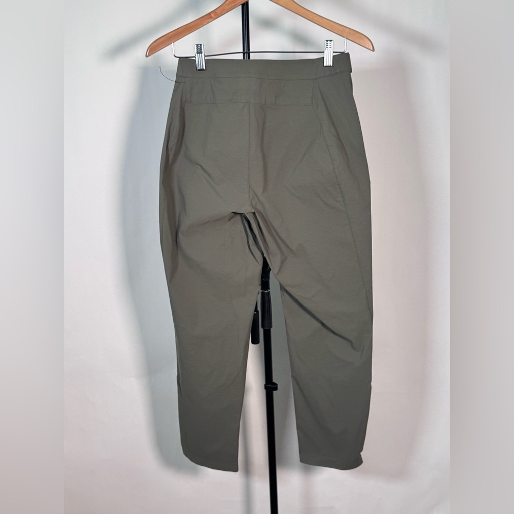 NWOT Lululemon Tolva Cropped Pant *lululemon lab Army Green - Picture 6 of 8